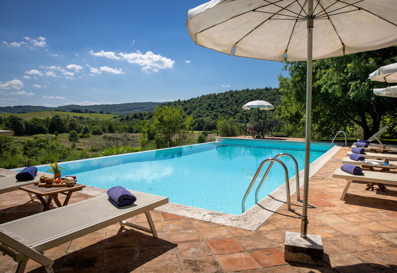 Villa Santa Barbara: Autumn, Balcony / Terrace / Patio, Garden, Pool, Spring, Summer