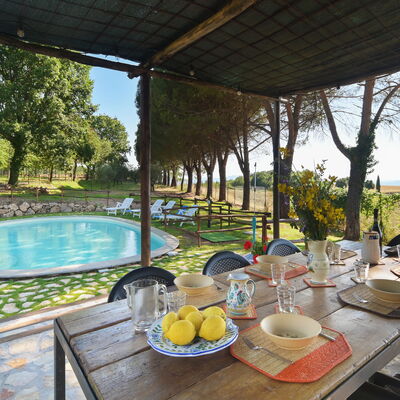 Casale Vepres: all'aperto, Esterni, Giardino