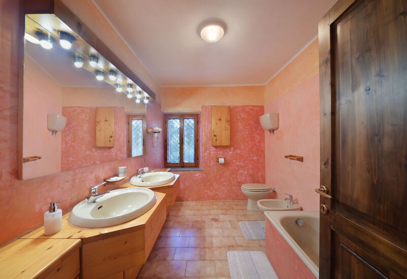 Casale Vepres: Bathroom, Room Detail