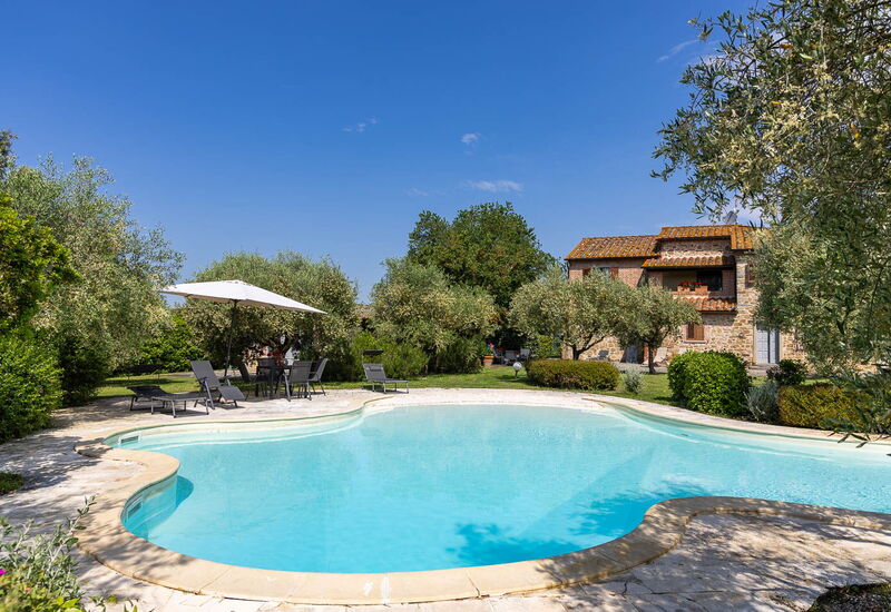 Podere Il Pozzangone, Lucignano: Autunno, Estate, Piscina, Primavera