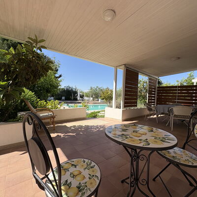 La Dimora di Artemide: Balkon / Terrasse / Patio, Frühling, Garten, Herbst, Schwimmbad, Sommer