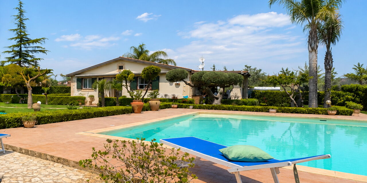 Villa Simona: Autumn, Pool, Spring, Summer