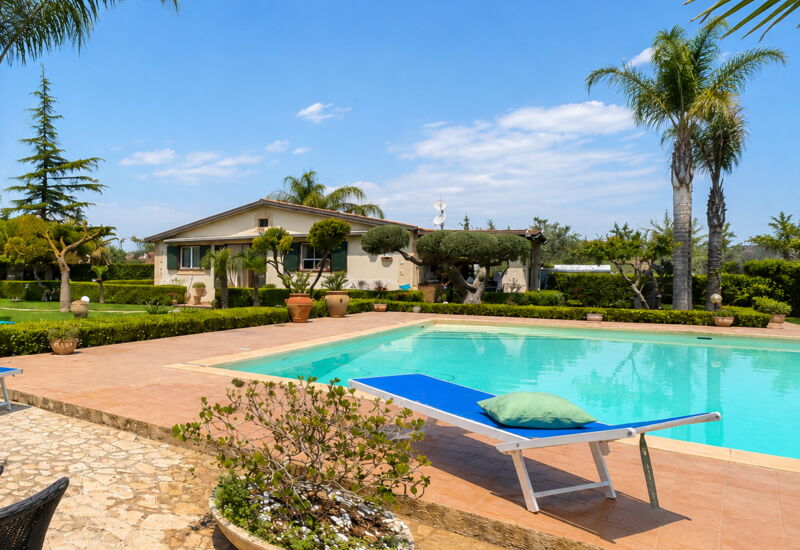 Villa Simona: Frühling, Herbst, Schwimmbad, Sommer
