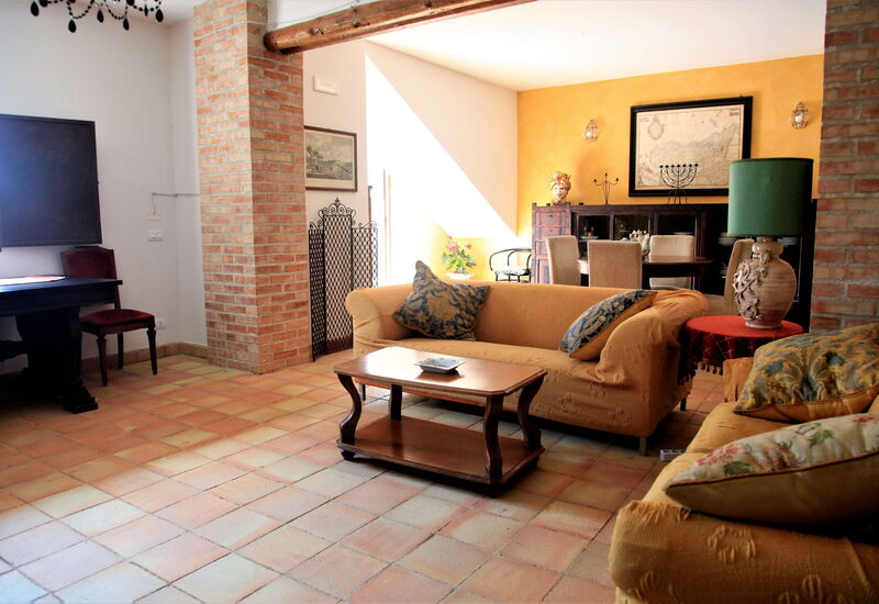 Casa Goel: Frühling, Herbst, Sommer, Wohnzimmer