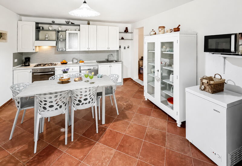 Villa le 2 Emme: Frühling, Herbst, Küche, Sommer