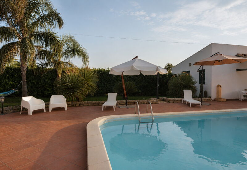 Villa Cigno Reale: Frühling, Herbst, Schwimmbad, Sommer