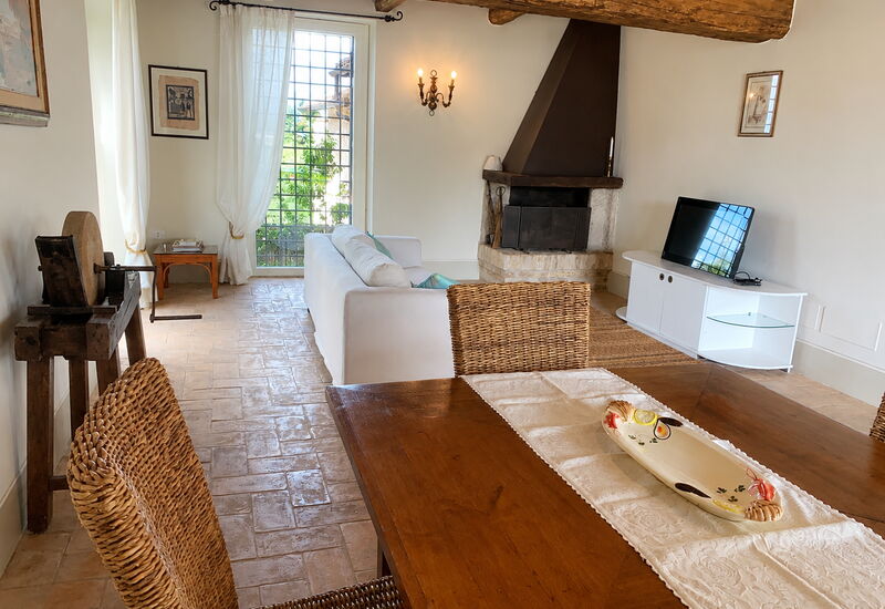 Il Casale al Colle: Autumn, Living Room, Spring, Summer