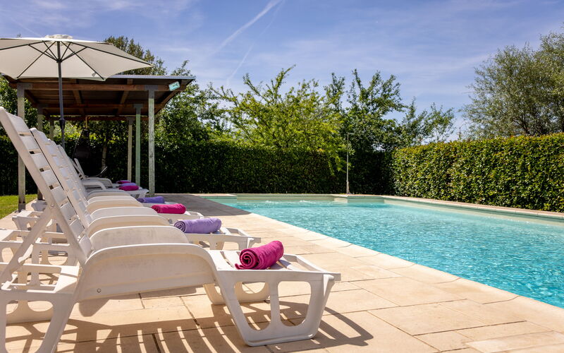 Il Cipresso, Casa Lucia, Cortona: Autumn, Pool, Spring, Summer