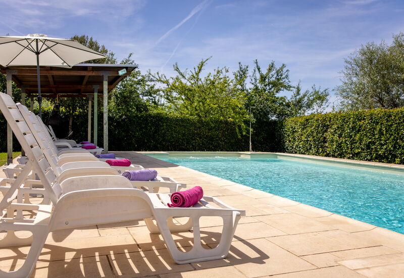 Il Cipresso, Casa Lucia, Cortona: Autumn, Pool, Spring, Summer