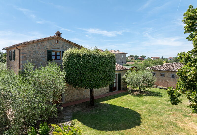 Il Cipresso, Casa Lucia, Cortona: Autumn, Garden, Spring, Summer