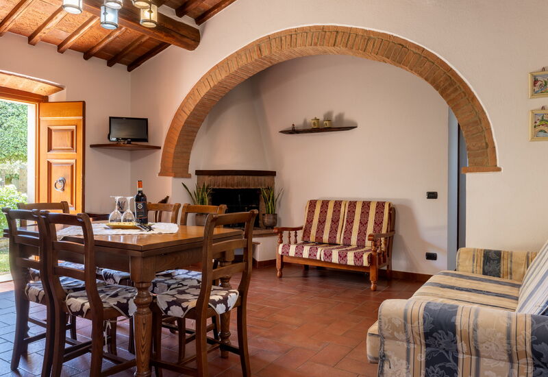 Il Cipresso, Casa Martina, Cortona: Autumn, Kitchen, Living Room, Spring, Summer