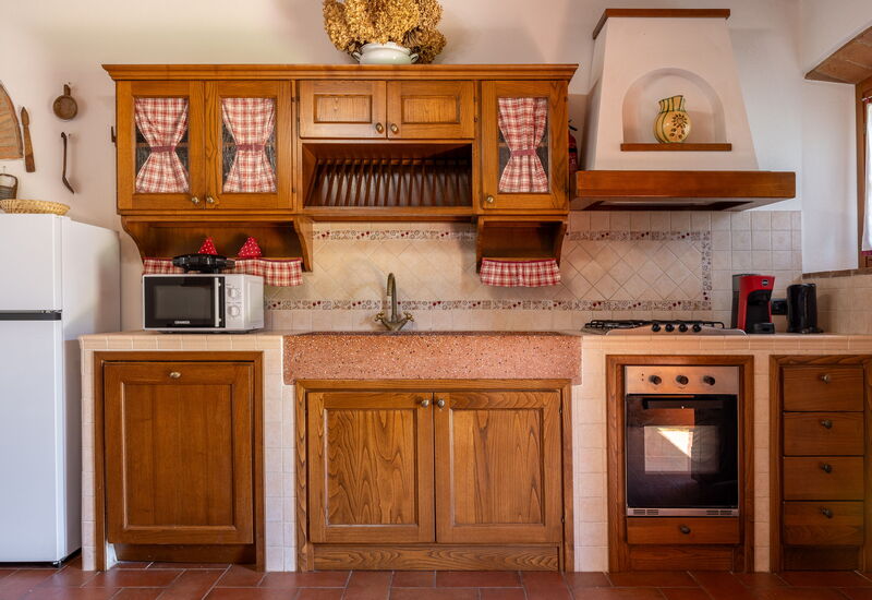Il Cipresso, Casa Martina, Cortona: Autumn, Kitchen, Spring, Summer