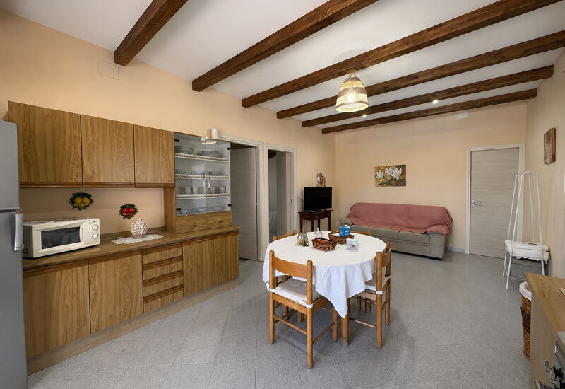 Villa Gloria: Frühling, Herbst, Küche, Sommer, Wohnzimmer