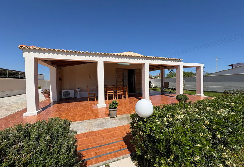 Villa Gloria: Balkon / Terrasse / Patio, Frühling, Haupteingang, Herbst, Sommer