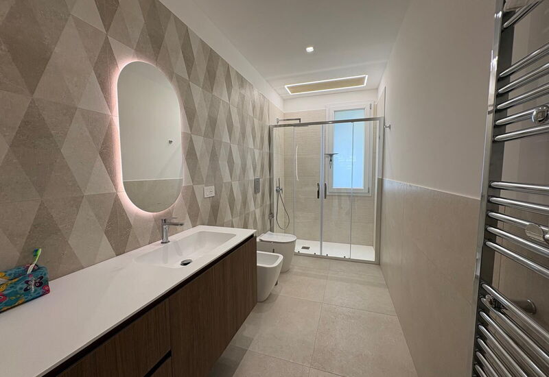 Villa Marzia - Augusta: Autumn, Bathroom, Spring, Summer