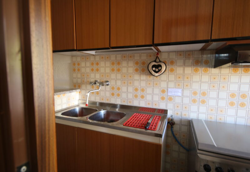 Il Paradiso tra Gli Ulivi: Autumn, Kitchen, Spring, Summer, Winter