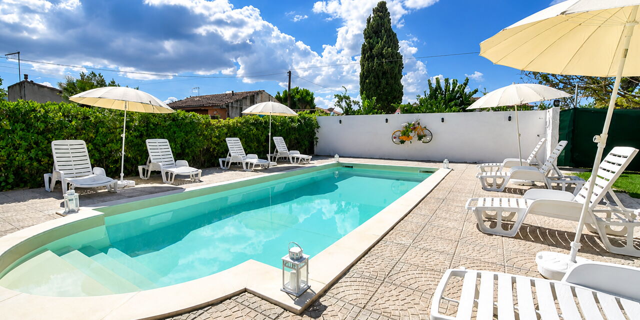 Villa Didymos: Autunno, Balcone / Terrazza / Patio, Estate, Piscina, Primavera