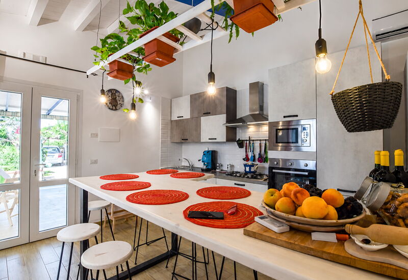 Villa Didymos: Frühling, Herbst, Küche, Sommer