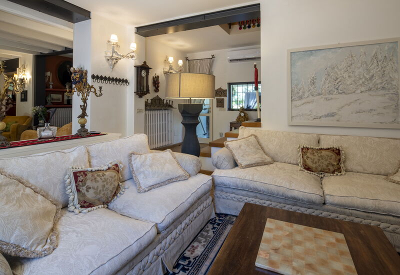 Villa El Perlè, Padenghe sul Garda: Autumn, Living Room, Spring, Summer