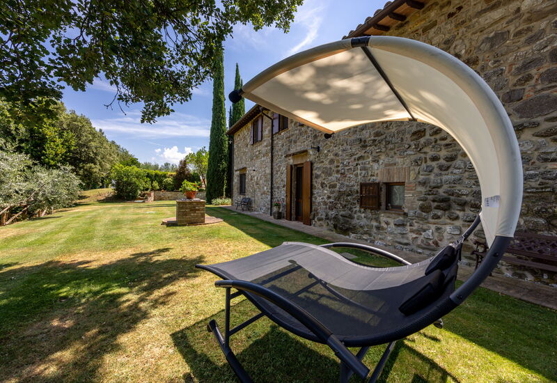 Villa Daluma, Private Pool in Todi: Autumn, Garden, Spring, Summer