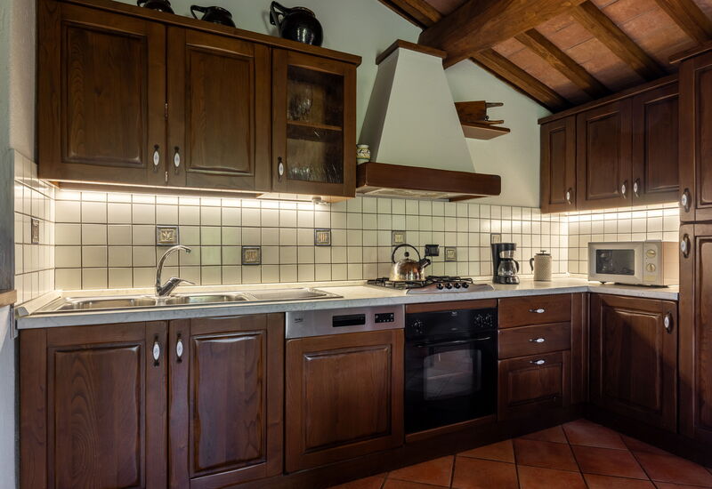 Villa Daluma, Private Pool in Todi: Autumn, Kitchen, Living Room, Spring, Summer