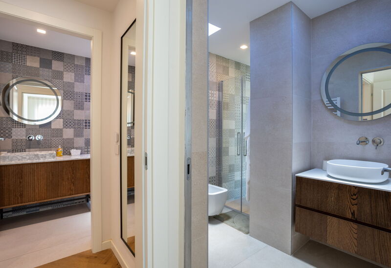 Terrazza Mare, Jacuzzi and Seaview: Autumn, Bathroom, Spring, Summer