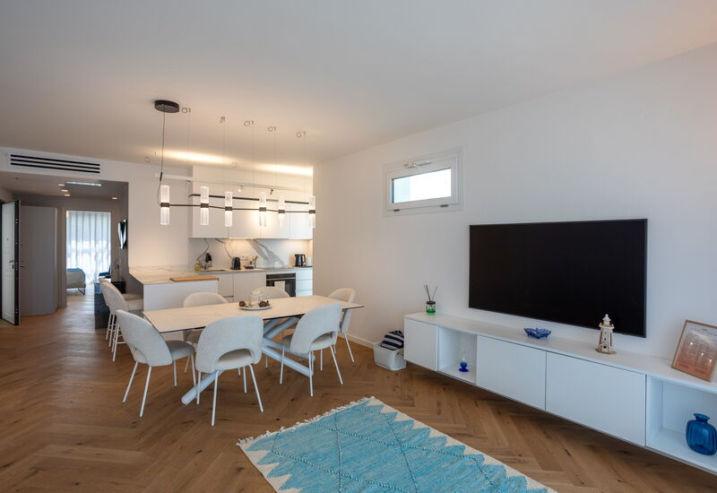 Porto di Luce Luxury, Jacuzzi and Seaview: Autumn, Kitchen, Living Room, Spring, Summer