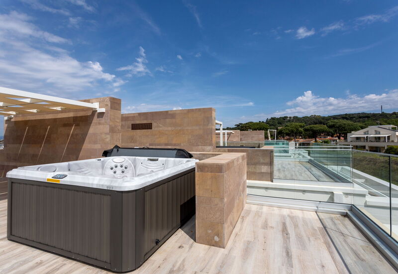 Porto di Luce Luxury, Jacuzzi and Seaview: Autumn, Spring, Summer