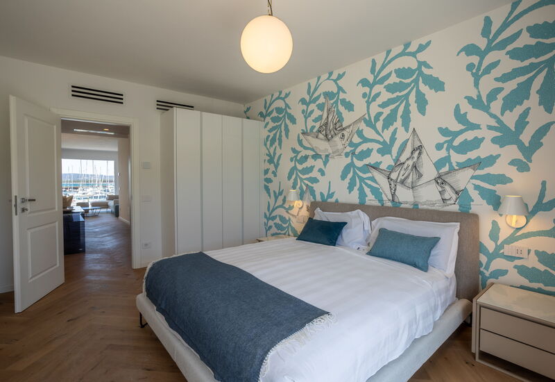 Porto di Luce Luxury, Jacuzzi and Seaview: Autumn, Bedroom, Spring, Summer
