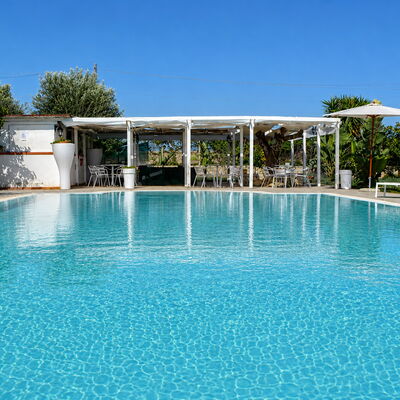 Villa Gertrude: Balkon / Terrasse / Patio, Frühling, Herbst, Schwimmbad, Sommer