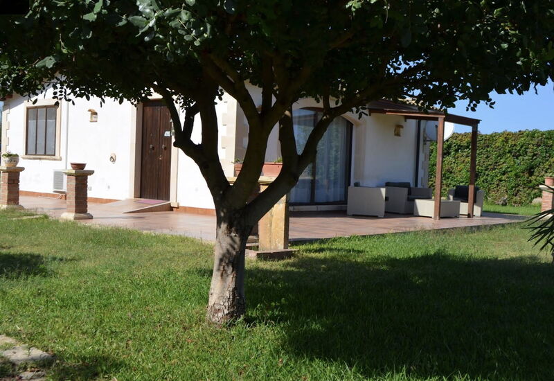 Villa Gertrude: Balkon / Terrasse / Patio, Frühling, Garten, Herbst, Sommer