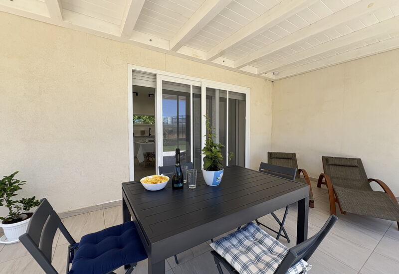 Villa la Vigne: Frühling, Herbst, Sommer