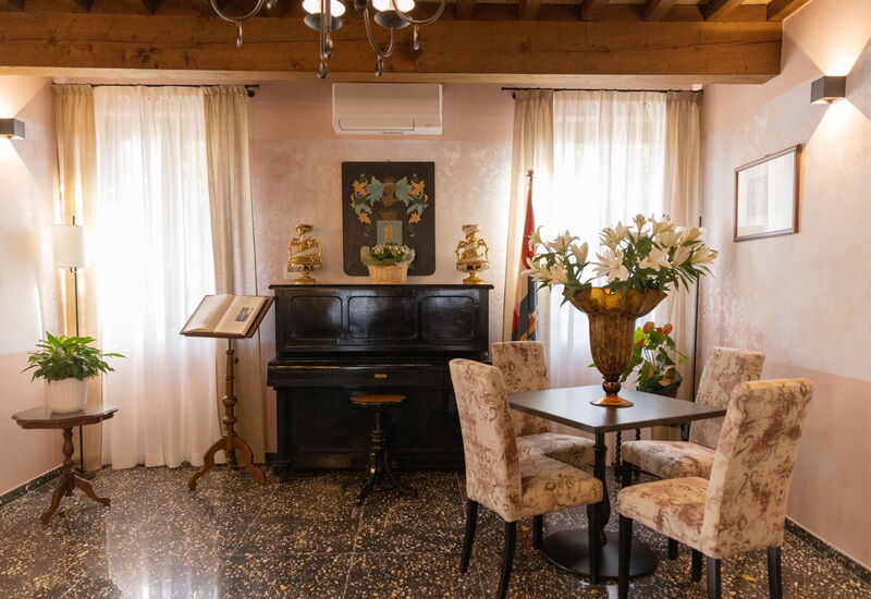 Villa Mirandola: Frühling, Herbst, Sommer, Zimmerdetails