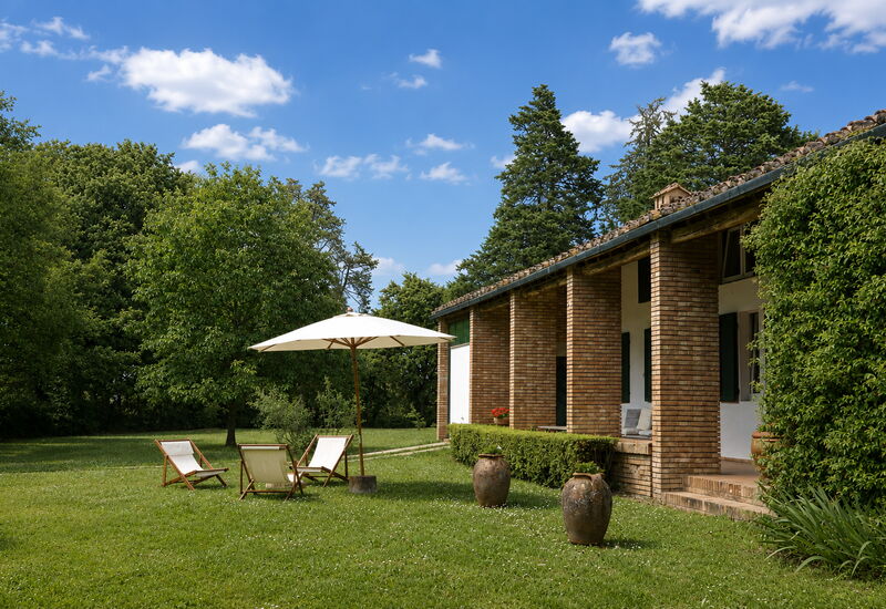 Casa Mancini, Holiday Villa, San Galgano: Balkon / Terrasse / Patio, Frühling, Garten, Herbst, Sommer