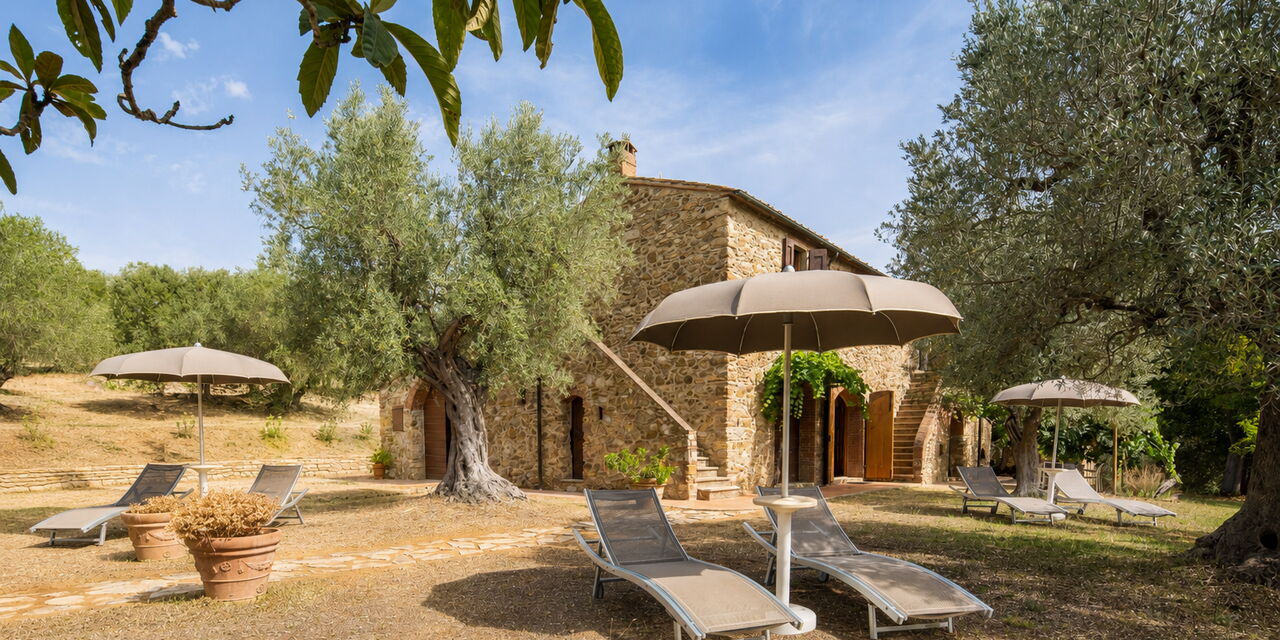 Casale le Lupe Apartments: Frühling, Herbst, Sommer