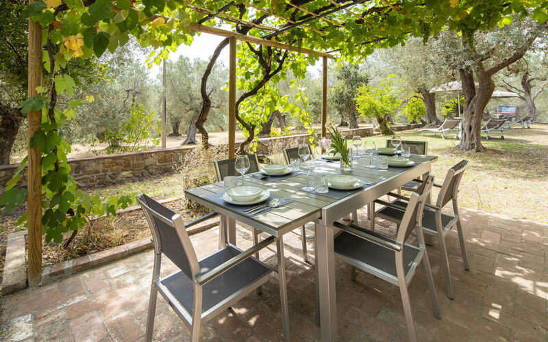 Casale le Lupe Apartments - Unterkunft:&nbsp;Lupe Apt - Piano Terra: Frühling, Garten, Herbst, Sommer