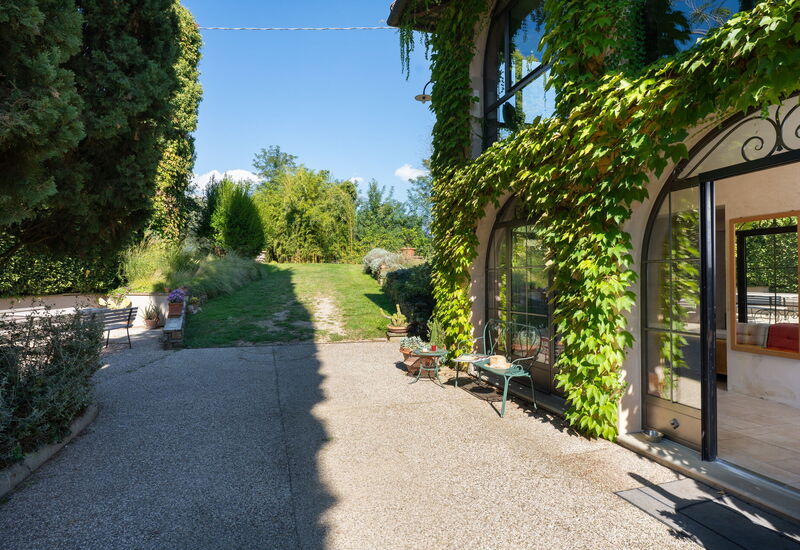 Villa Vittoria: Außen, Draussen, Haupteingang