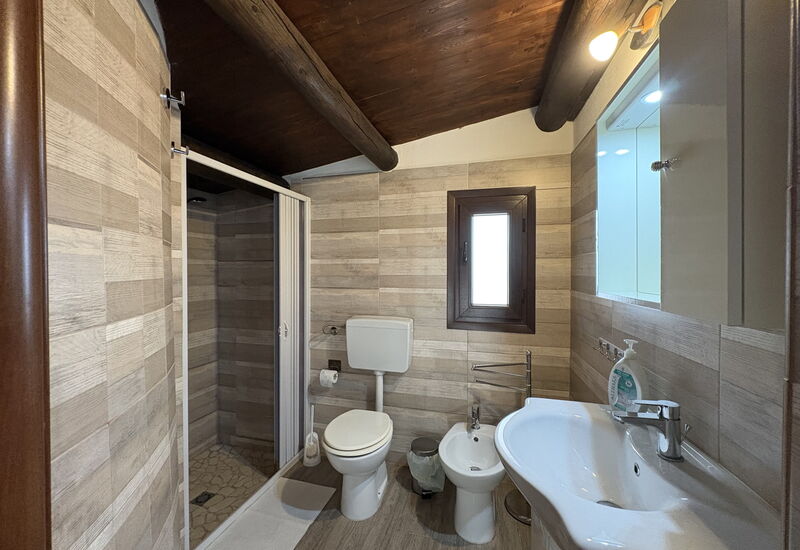 Il Cigno Reale White: Autumn, Bathroom, Spring, Summer