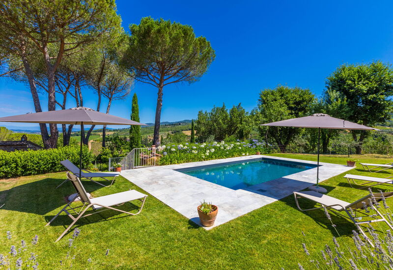 L'Aia: Activities, Autumn, Building Exterior, Garden, Outdoor, Pool, Spring, Summer