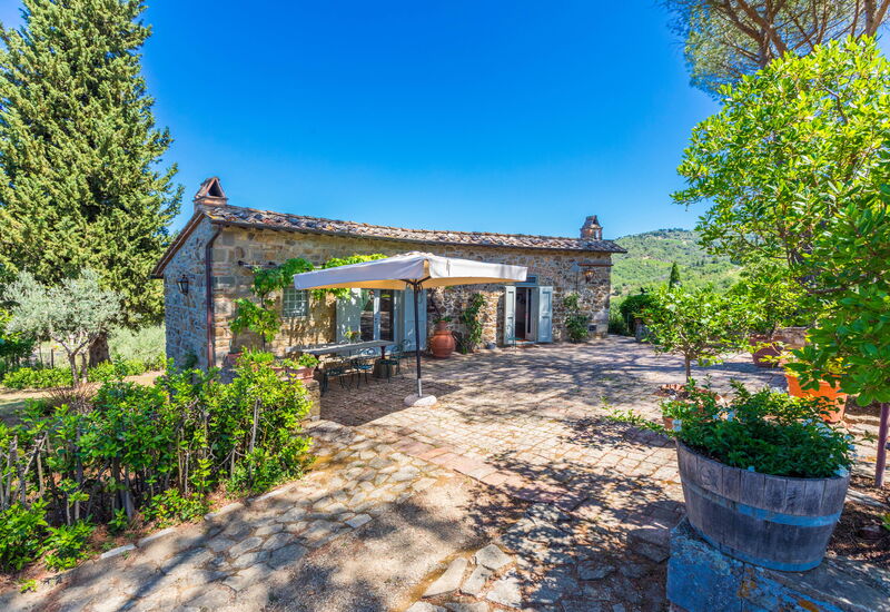 L'Aia: Activities, Autumn, Building Exterior, Outdoor, Spring, Summer