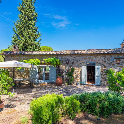 L'Aia Belvedere: Activities, Autumn, Building Exterior, Garden, Main Entrance, Outdoor, Spring, Summer, Winter