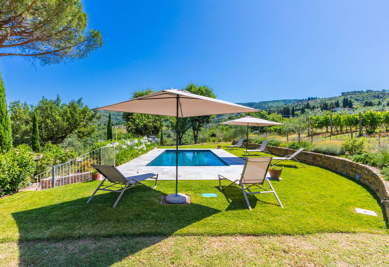 L'Aia Belvedere: Activities, Autumn, Building Exterior, Outdoor, Pool, Spring, Summer