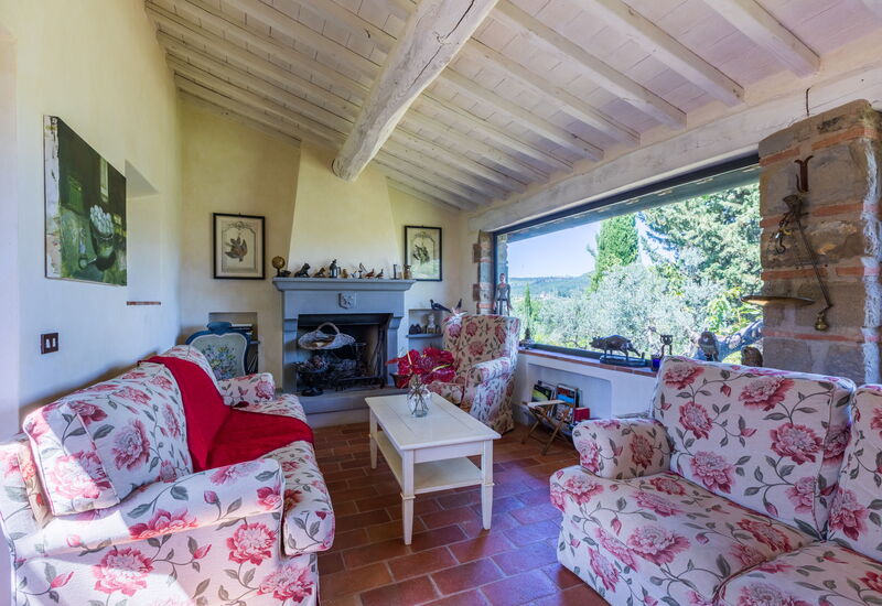 L'Aia Belvedere: Autumn, Living Room, Spring, Summer, Winter