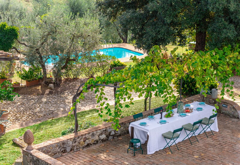 Podere Selva: Frühling, Garten, Herbst, Sommer