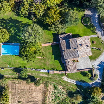 Casale Il Poggio: Aktivitäten, Außen, Draussen, Frühling, Garten, Herbst, Schwimmbad, Sommer