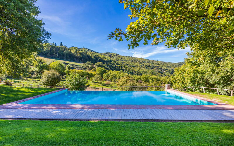 Casale Il Poggio: Aktivitäten, Außen, Draussen, Frühling, Garten, Herbst, Schwimmbad, Sommer