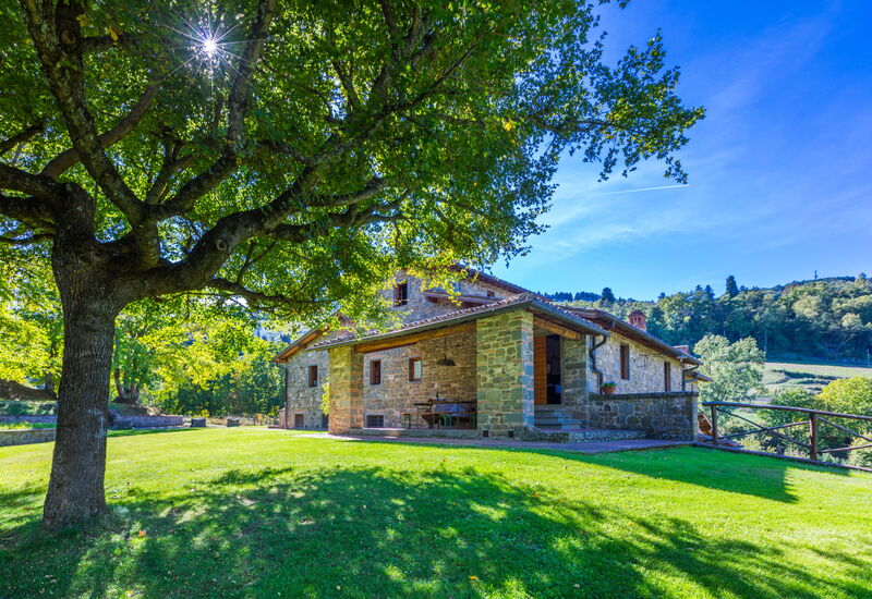 Casale Il Poggio: Activities, Autumn, Building Exterior, Garden, Outdoor, Spring, Summer