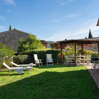 Borgo le Mura - Alloggio:&nbsp;Villa la Torre: all'aperto, Attività, Autunno, Estate, Esterni, Giardino, Primavera