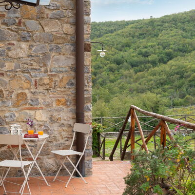 Borgo le Mura - Alloggio:&nbsp;Villa la Torre: all'aperto, Attività, Autunno, Balcone / Terrazza / Patio, Estate, Esterni, Primavera