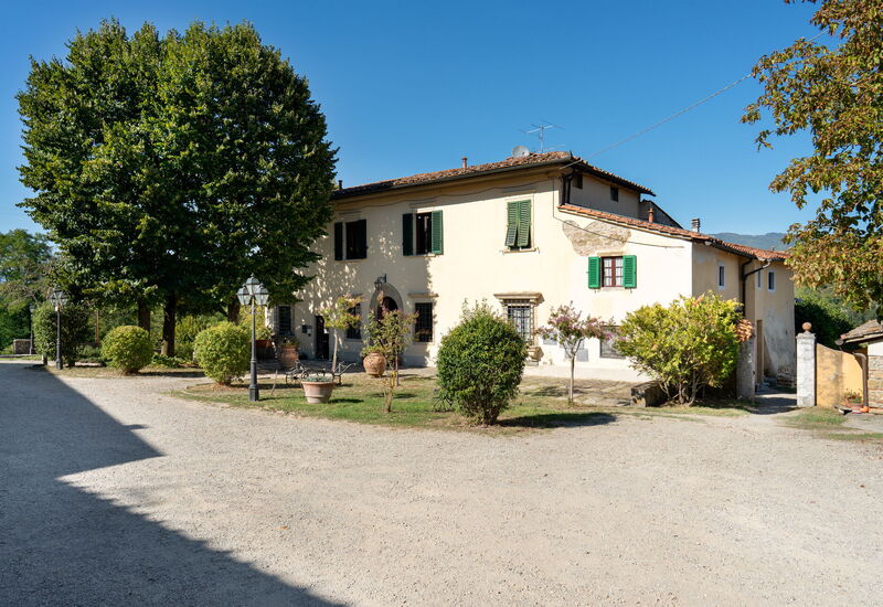 Villa Gayo: Außen